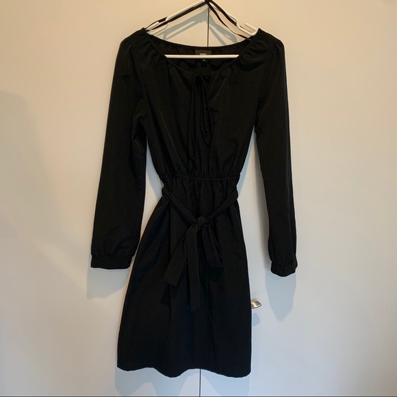 Mossimo Supply Co. Dresses & Skirts - EUC Mossimo Long Sleeve Sash Belt Dress